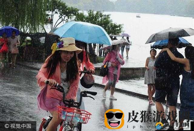 外回り中遇大雨临时找地方避雨