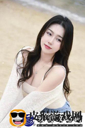 公与媳中字HD中字：家庭关系中的隐秘角落，如何解开彼此间的心结？
